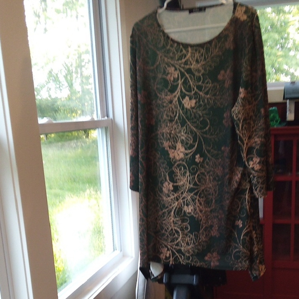 Lily Green and Gold Patterned Dress